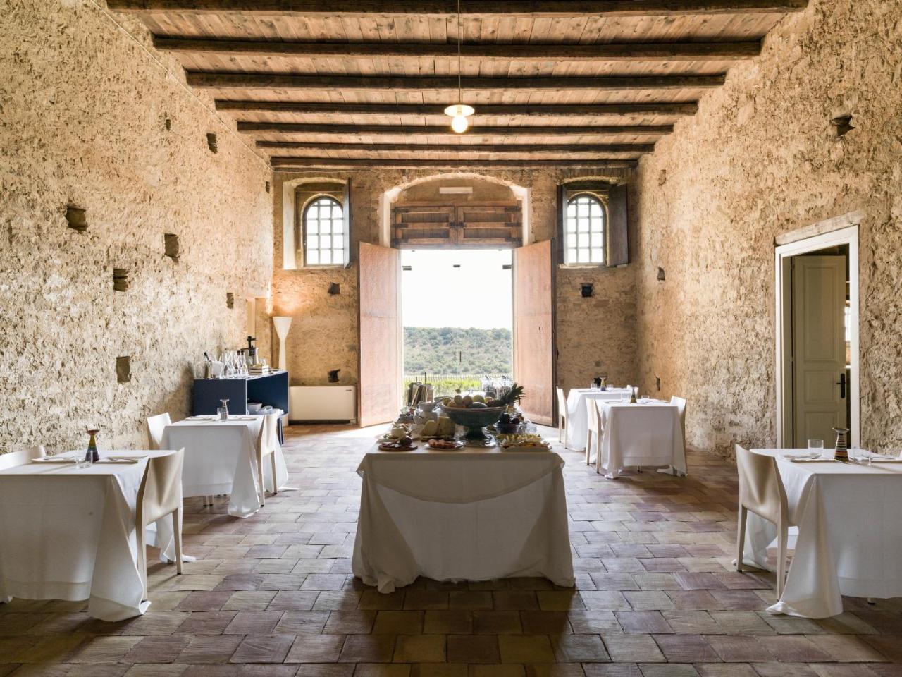 Wine Relais Feudi Del Pisciotto Villa Niscemi Bagian luar foto