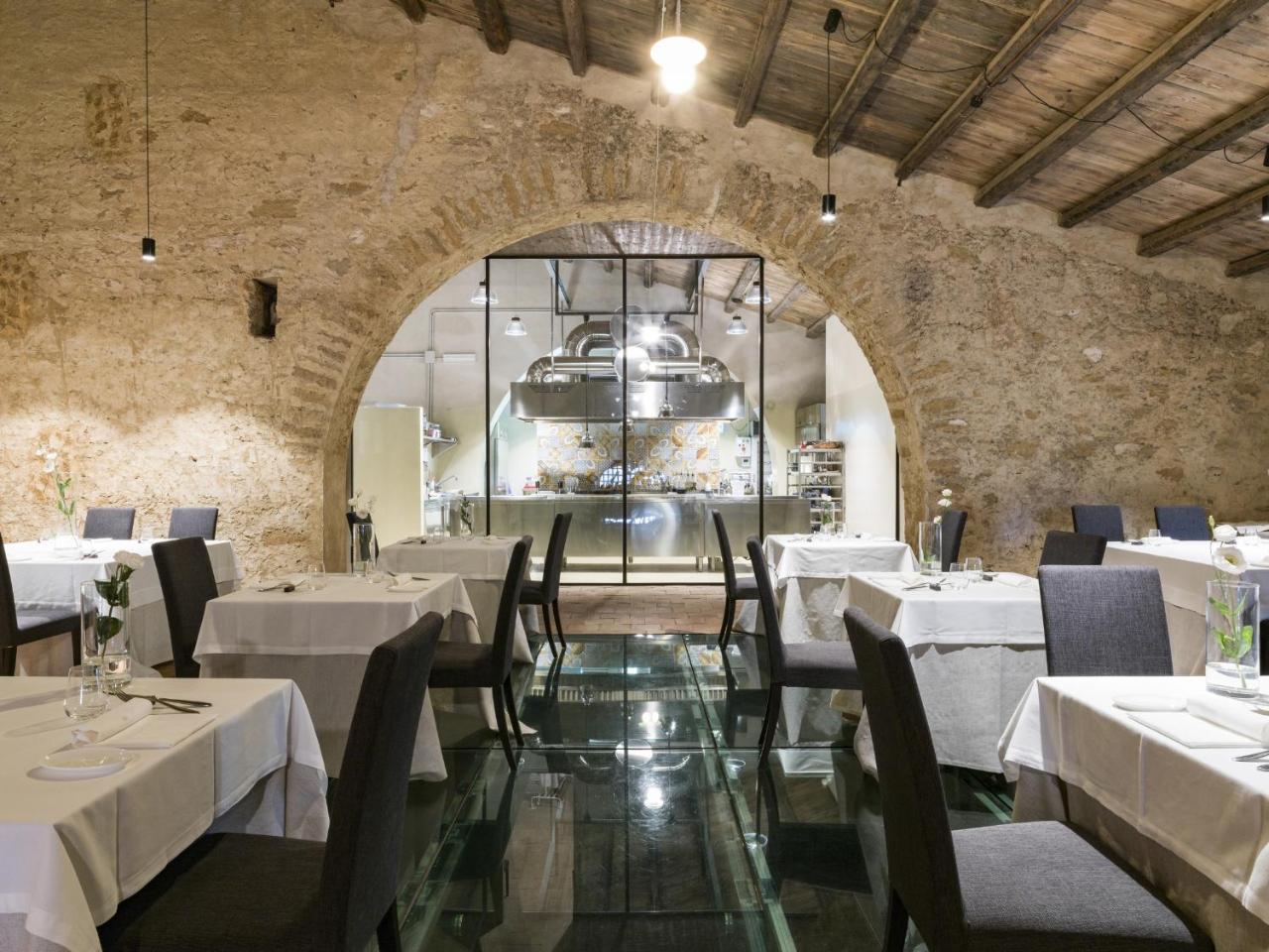 Wine Relais Feudi Del Pisciotto Villa Niscemi Bagian luar foto